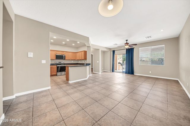 39517 N HILLERMAN Way, Phoenix, AZ 85086