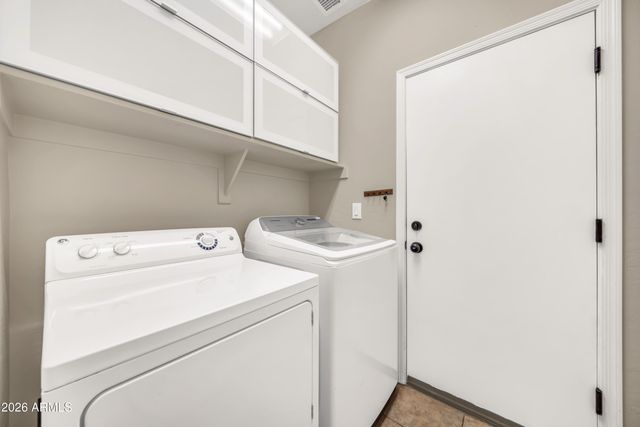 39517 N HILLERMAN Way, Phoenix, AZ 85086