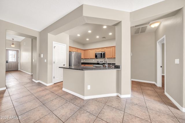 39517 N HILLERMAN Way, Phoenix, AZ 85086