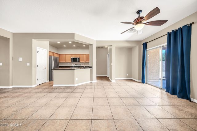 39517 N HILLERMAN Way, Phoenix, AZ 85086