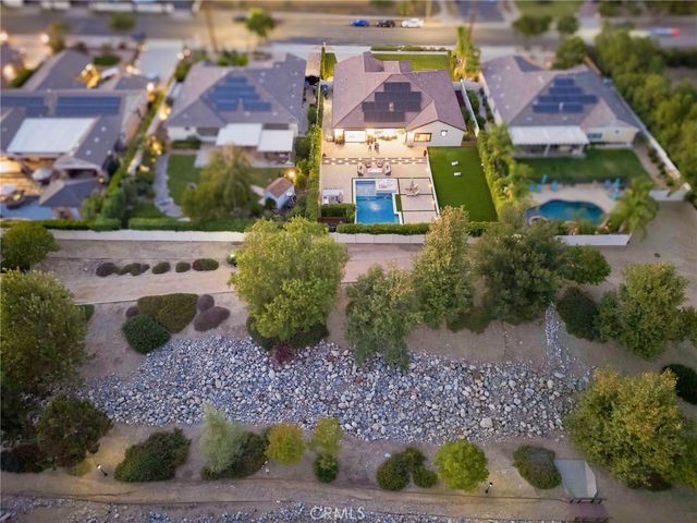 186 W 20th, Upland, CA 91784
