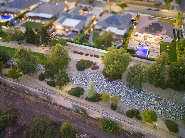 186 W 20th, Upland, CA 91784