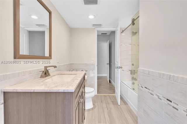 18232 S 104th Ter S, Boca Raton, FL 33498