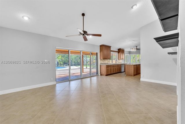 18232 S 104th Ter S, Boca Raton, FL 33498
