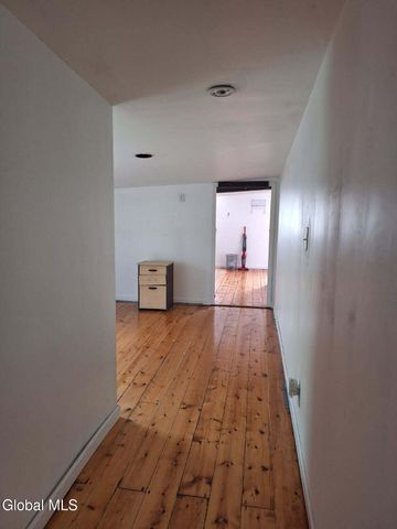 13 13th Street, Troy, NY 12180