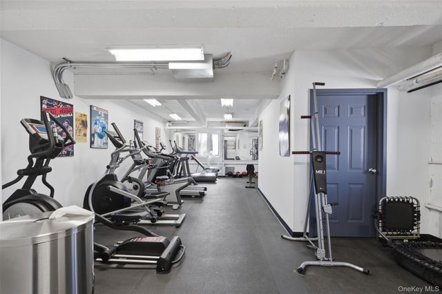 555 Broadway 2G, Hastings-on-hudson, NY 10706