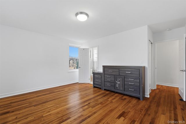 555 Broadway 2G, Hastings-on-hudson, NY 10706