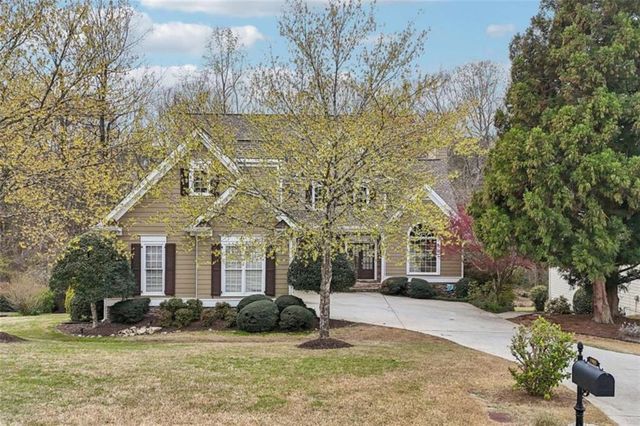 1985 Silverstone Drive, Lawrenceville, GA 30045