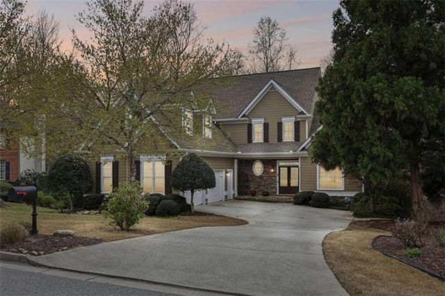1985 Silverstone Drive, Lawrenceville, GA 30045