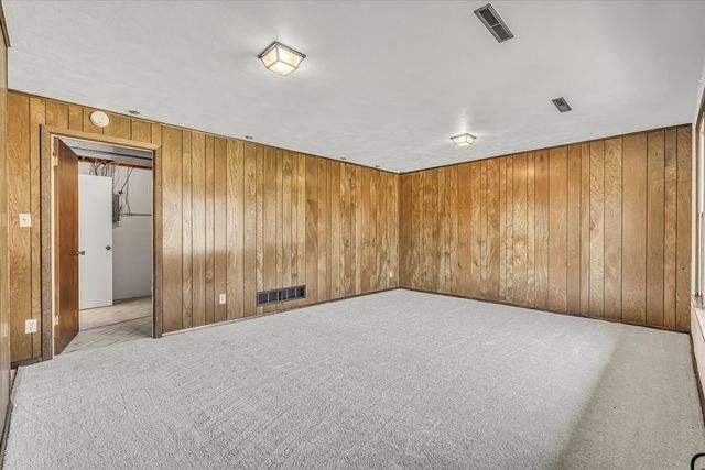 2618 N Elsie Avenue, Davenport, IA 52804