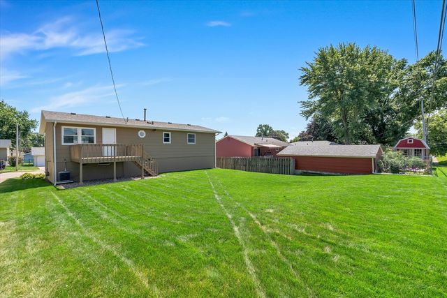 2618 N Elsie Avenue, Davenport, IA 52804