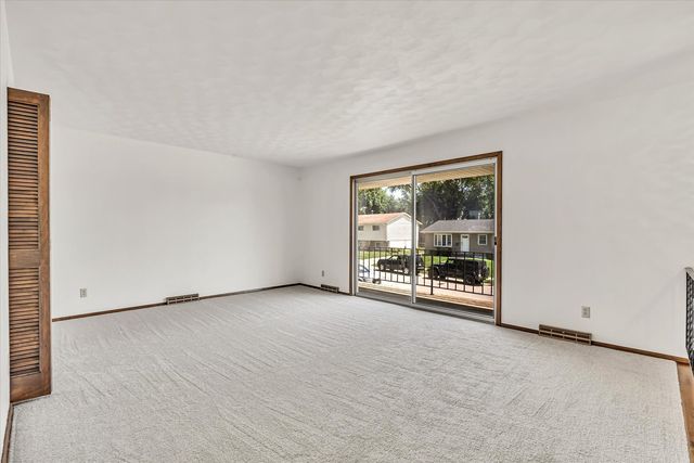 2618 N Elsie Avenue, Davenport, IA 52804