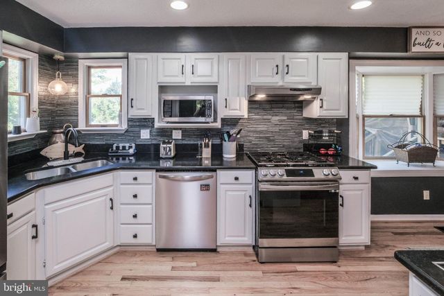 1163 TASKER RD, Stephens City, VA 22655