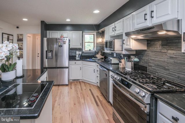 1163 TASKER RD, Stephens City, VA 22655