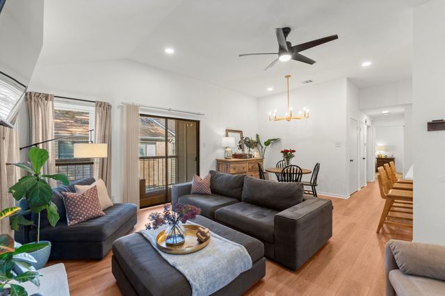 3500 Tangle Brush Drive 178, The Woodlands, TX 77381