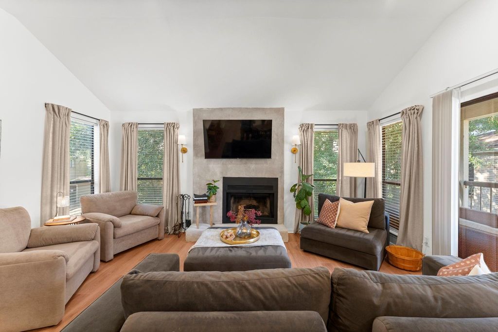 3500 Tangle Brush Drive 178, The Woodlands, TX 77381