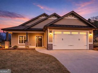 35 Mctyeire Drive, Young Harris, GA 30582