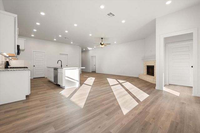 7001 56th Street, Lubbock, TX 79407