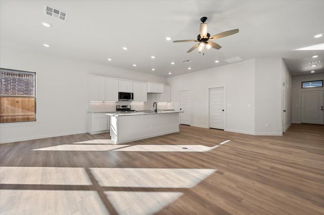 7001 56th Street, Lubbock, TX 79407