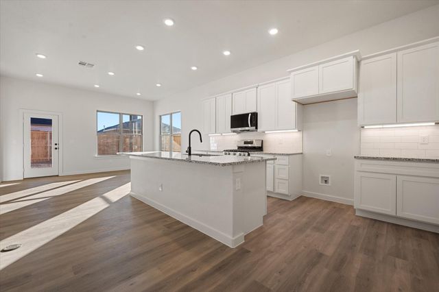 7001 56th Street, Lubbock, TX 79407