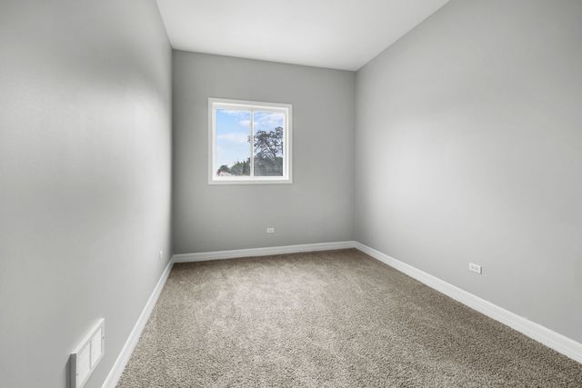 43 E 145th Street, Harvey, IL 60426