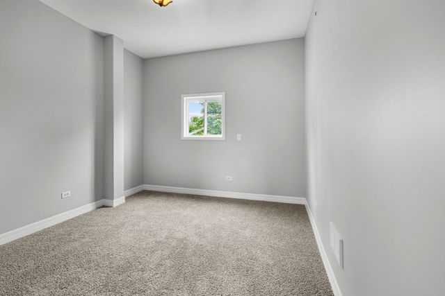 43 E 145th Street, Harvey, IL 60426
