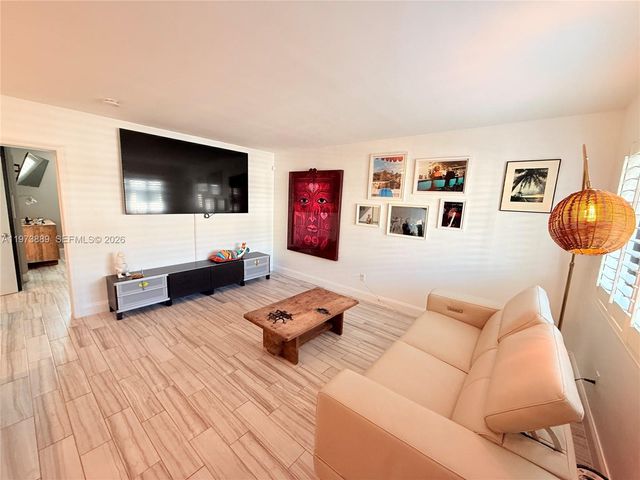 2930 Day Ave N304, Coconut Grove, FL 33133