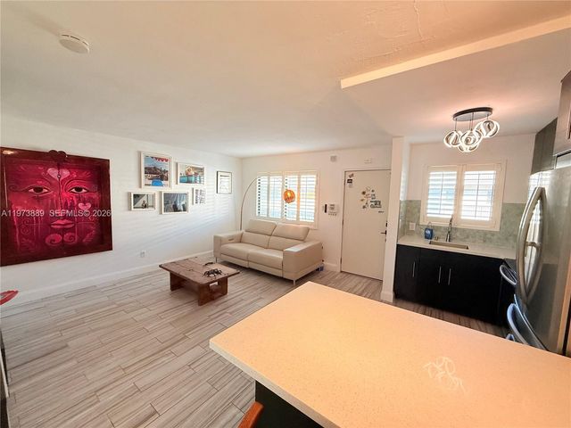 2930 Day Ave N304, Coconut Grove, FL 33133