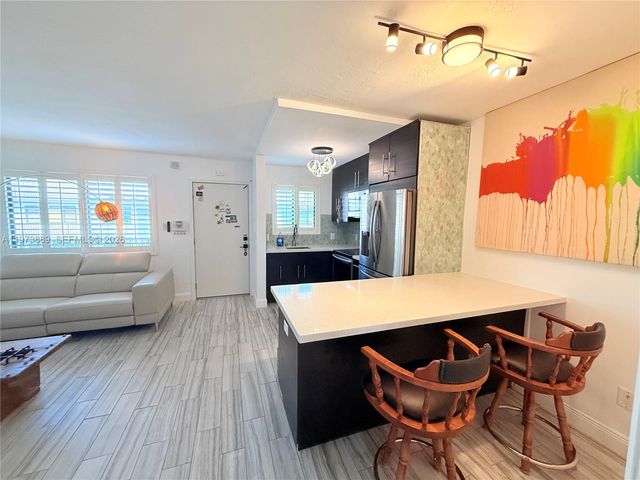 2930 Day Ave N304, Coconut Grove, FL 33133