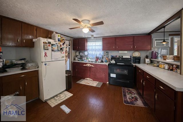 459 Alexandar Mill Pond Road, Collins, GA 30421