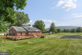 100 AUCKER ST, Liverpool, PA 17045