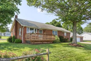 100 AUCKER ST, Liverpool, PA 17045