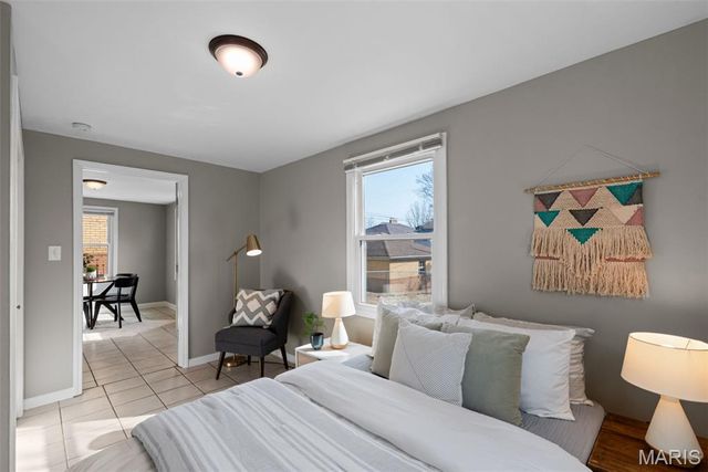 5060 Potomac Street, St Louis, MO 63139