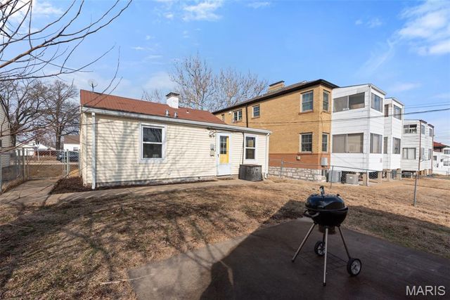 5060 Potomac Street, St Louis, MO 63139