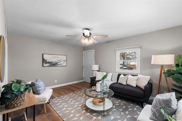 5060 Potomac Street, St Louis, MO 63139