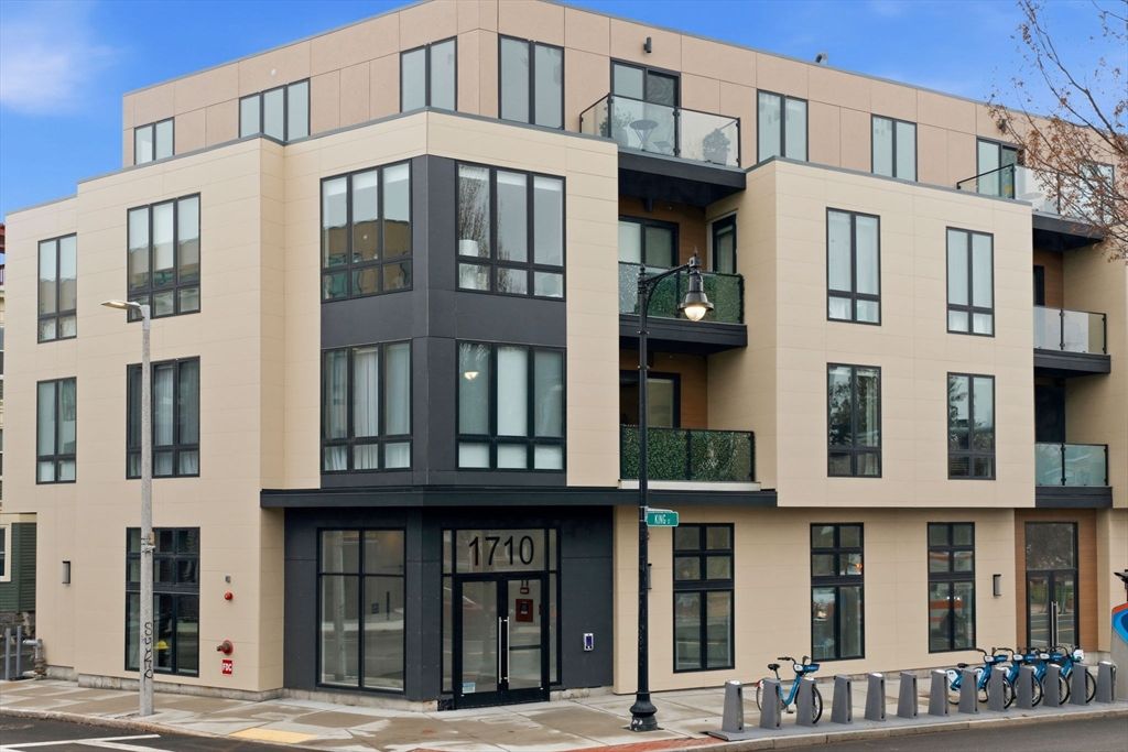 1710 Dorchester Avenue 202, Boston, MA 02124
