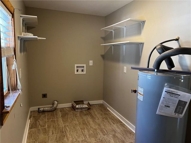 1654 Artesian Well Road NW, Calhoun, GA 30701