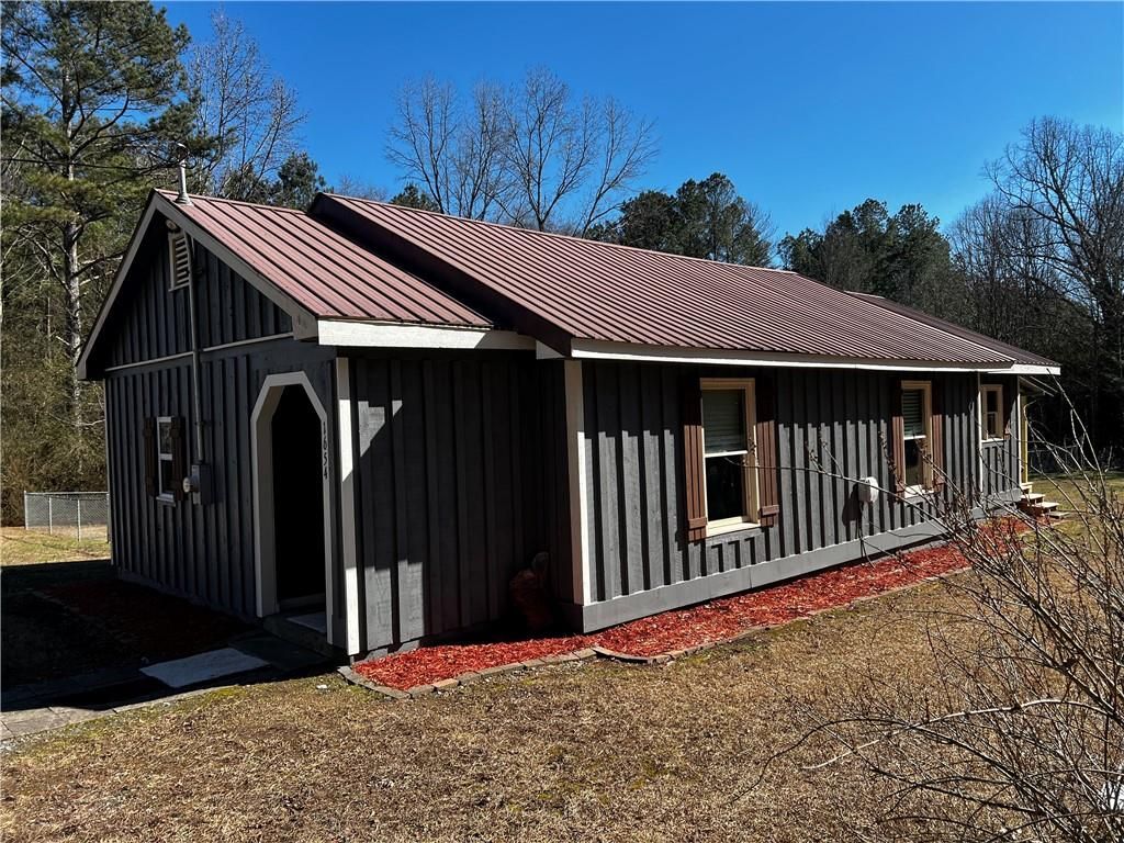 1654 Artesian Well Road NW, Calhoun, GA 30701