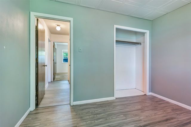 832 Cherry Street, Wolfe City, TX 75496