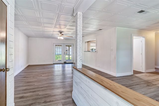 832 Cherry Street, Wolfe City, TX 75496