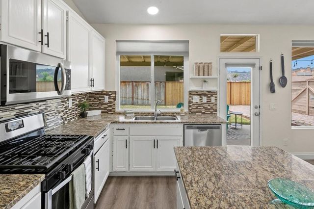 3373 Avocado Vista, Fallbrook, CA 92028