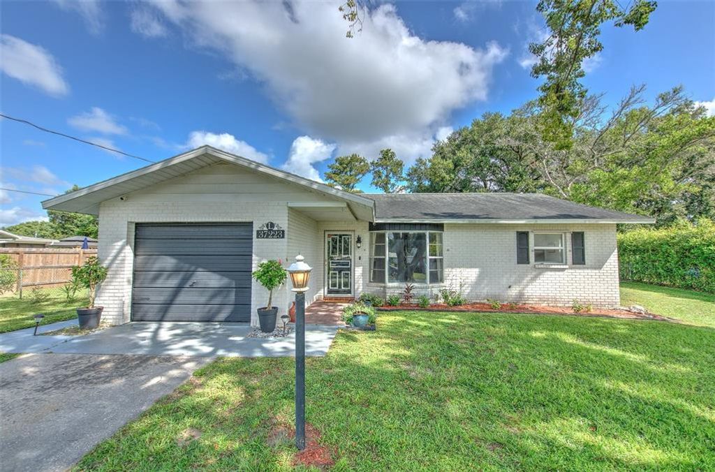 37223 TEMPLE AVENUE, Zephyrhills, FL 33541