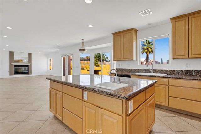 16245 Ridge View Drive, Apple Valley, CA 92307