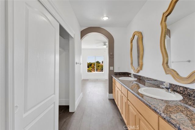 16245 Ridge View Drive, Apple Valley, CA 92307