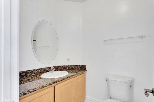 16245 Ridge View Drive, Apple Valley, CA 92307