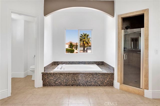 16245 Ridge View Drive, Apple Valley, CA 92307