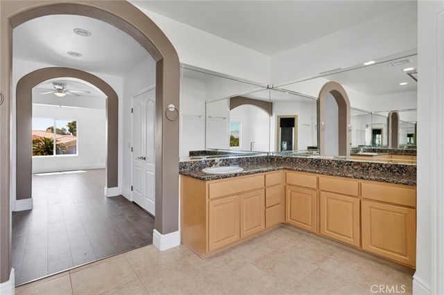 16245 Ridge View Drive, Apple Valley, CA 92307