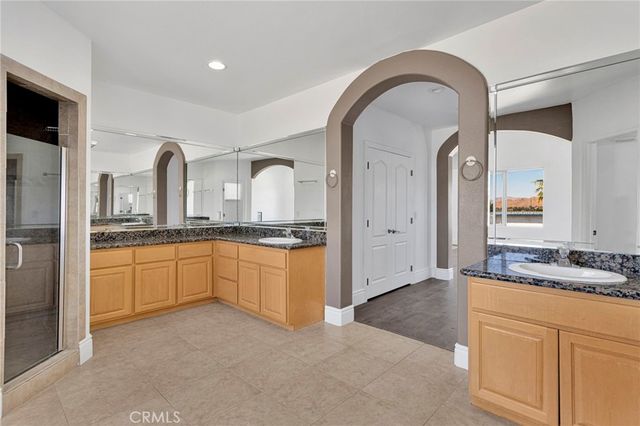 16245 Ridge View Drive, Apple Valley, CA 92307