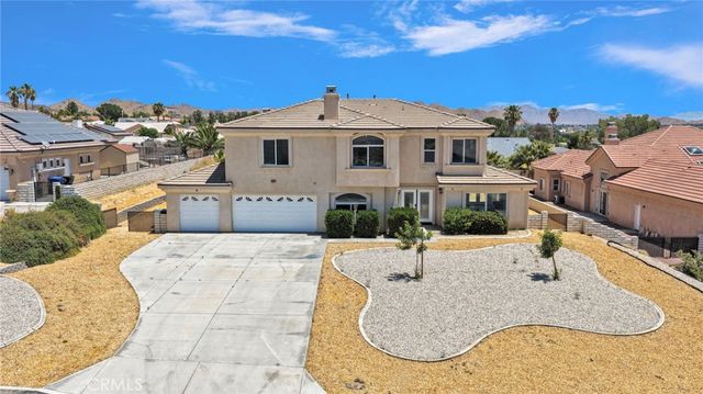 16245 Ridge View Drive, Apple Valley, CA 92307