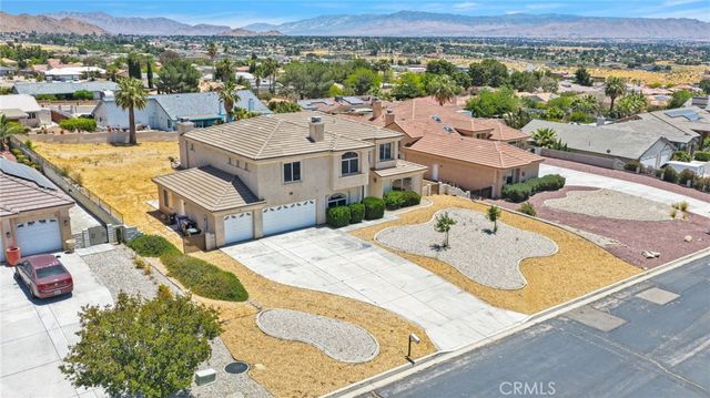16245 Ridge View Drive, Apple Valley, CA 92307